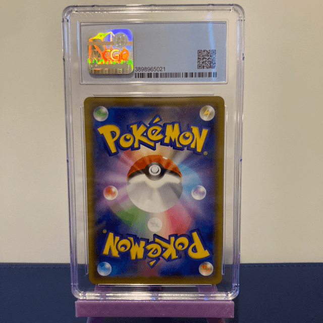 Pokemon CGC 9.5 - Galarian Articuno - Matchless Fighters - 073/070